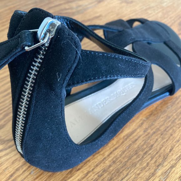 RIGHT SHOE ONLY Alexander McQueen women's 36 EU (5.5-6 US) cut out suede sandal - Picture 3 of 8